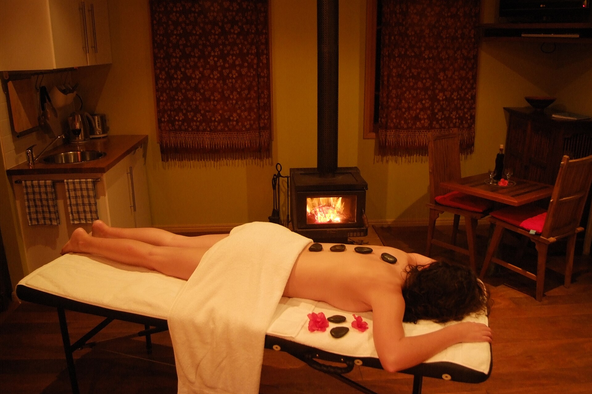 Massage Station in the Agafay Desert